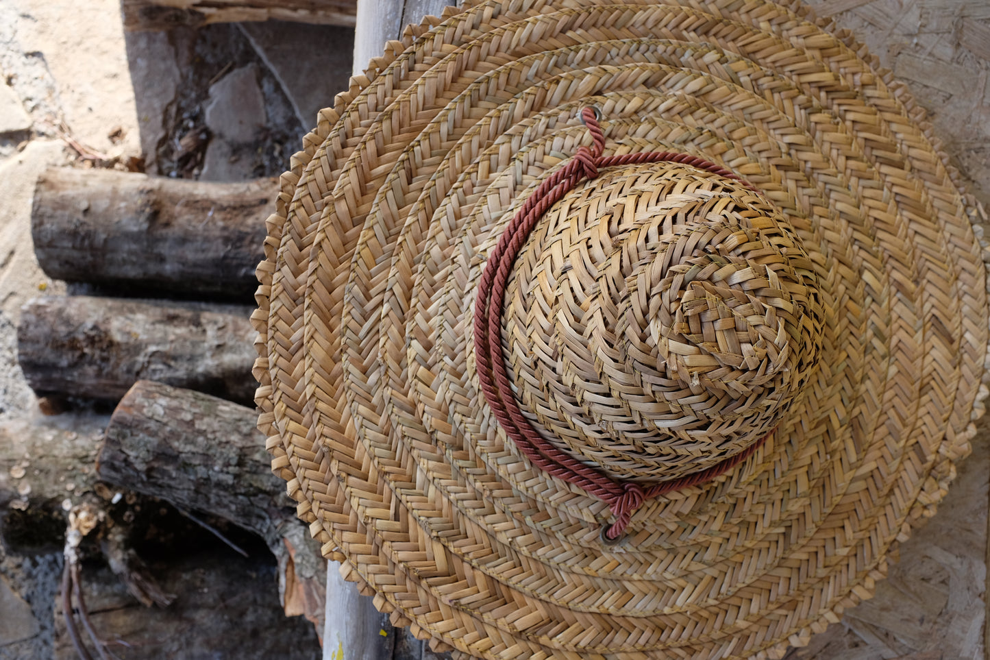 Straw hat 'Ilarioni'