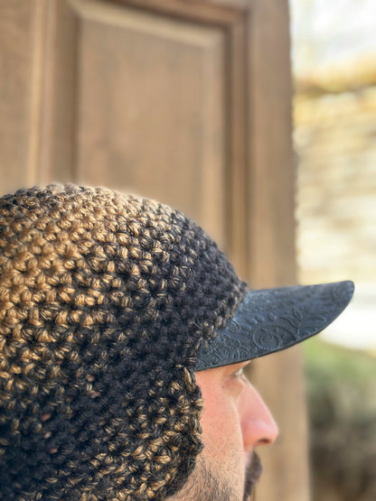 Crochet cap with leather brim "Shotiko"