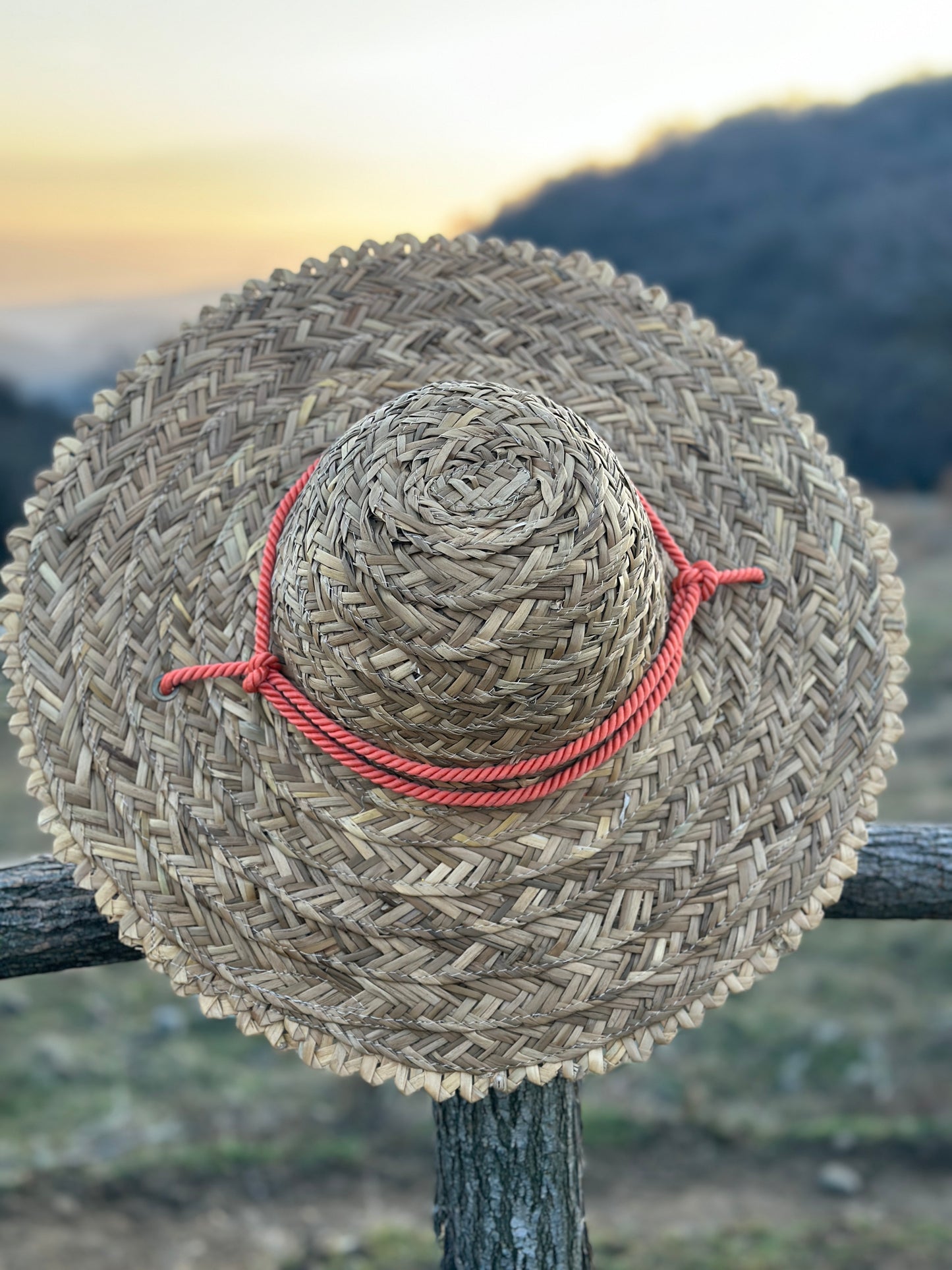 Straw hat 'Ilarioni'