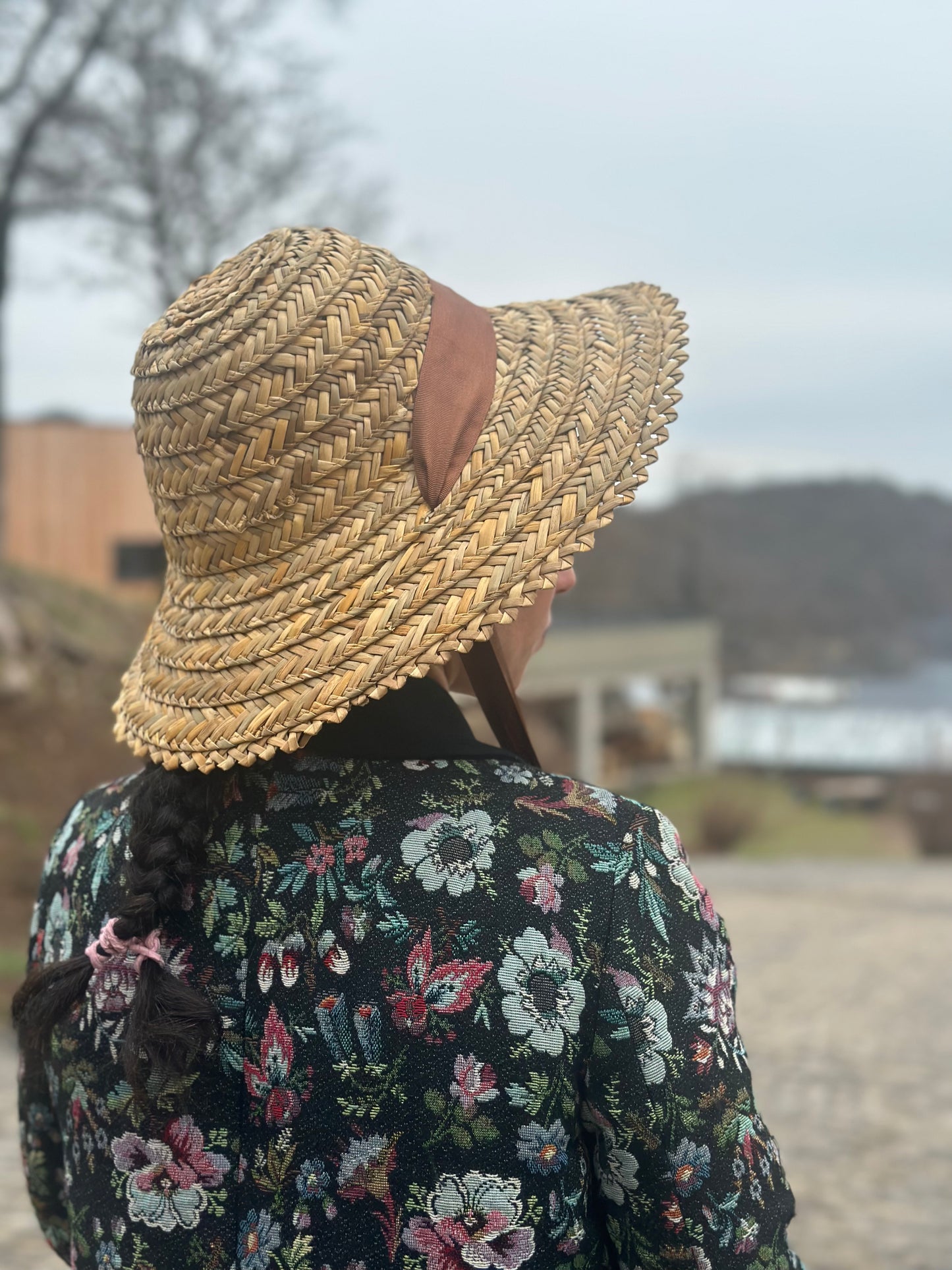 Moskana brown straw hat handmade sophiko