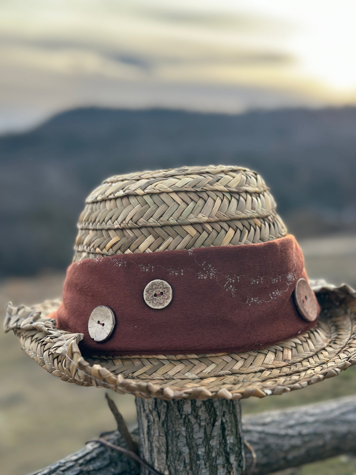 Straw hat 'Silibistro'