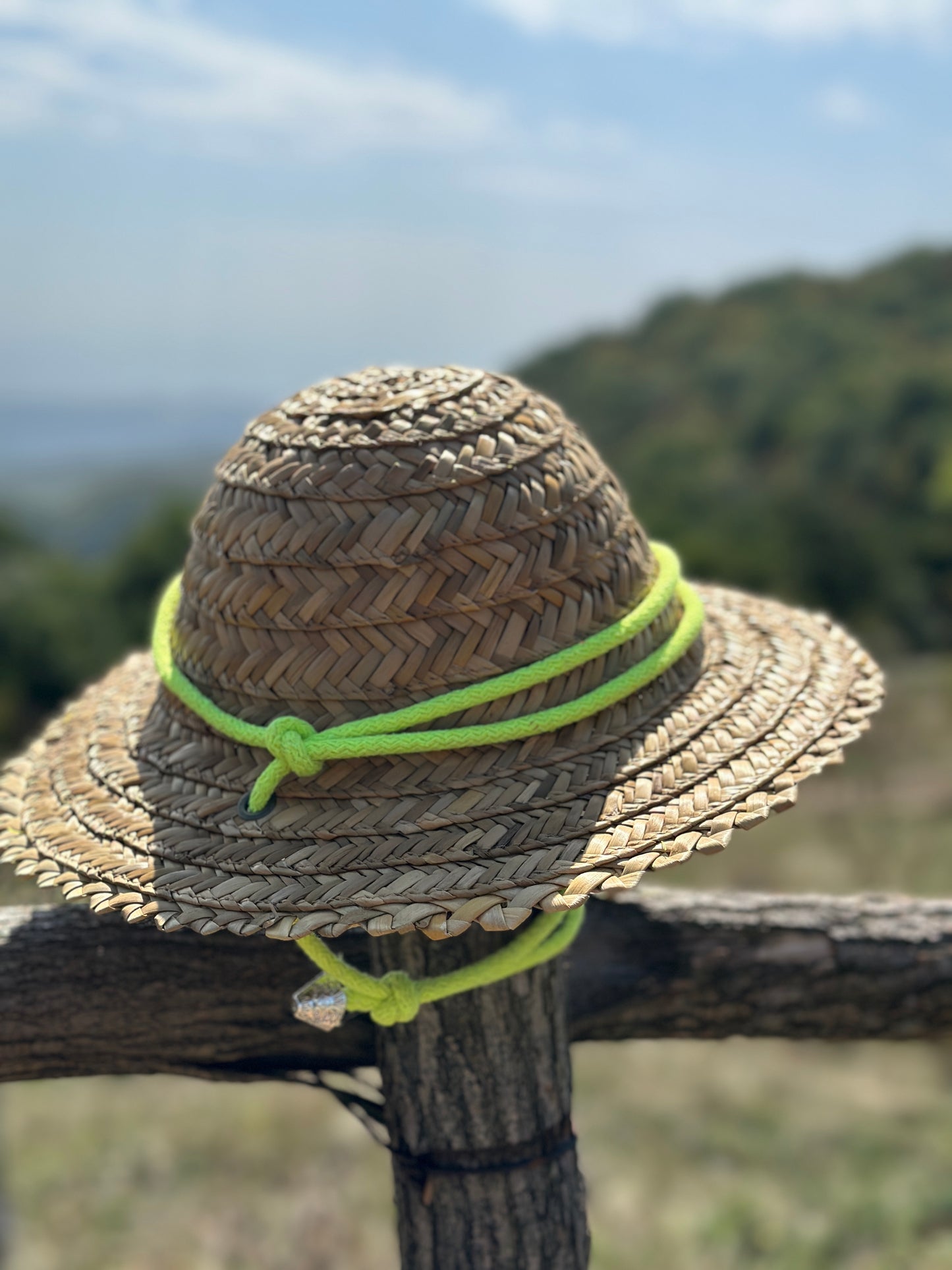 Straw hat "Zurikela"