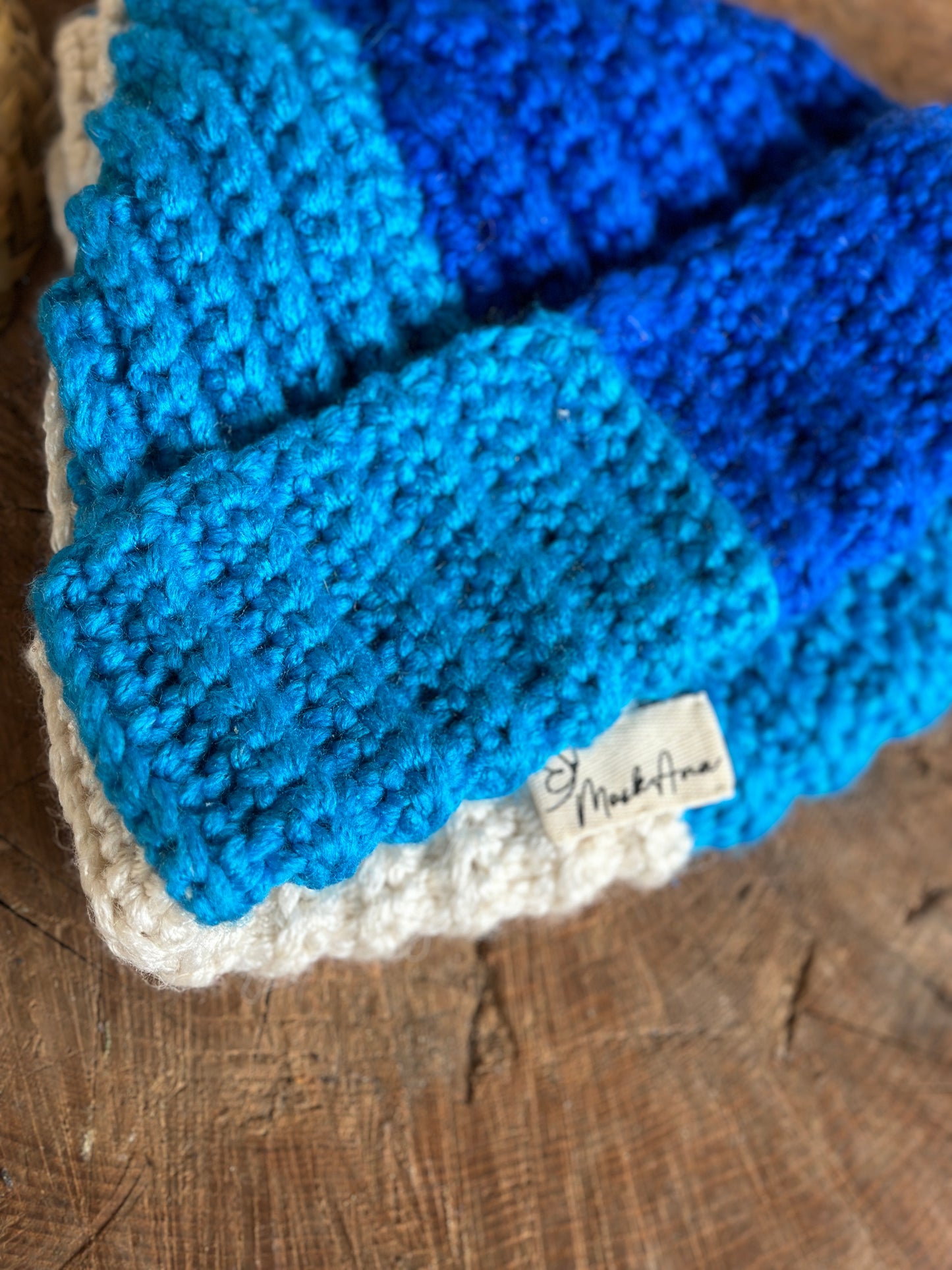 Knitted hat "Nodari"