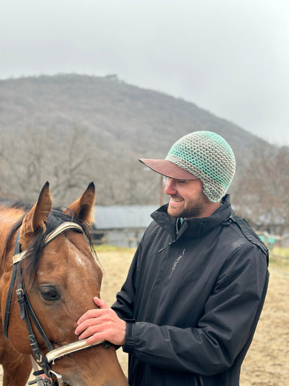 Crochet cap with leather brim "Shotiko"