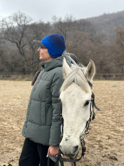 Crochet cap with leather brim "Shotiko"