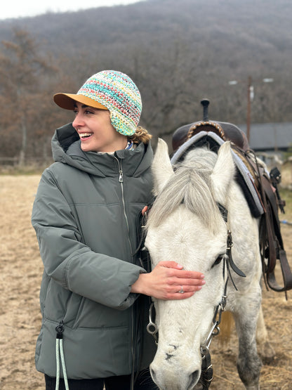 Crochet cap with leather brim "Shotiko"