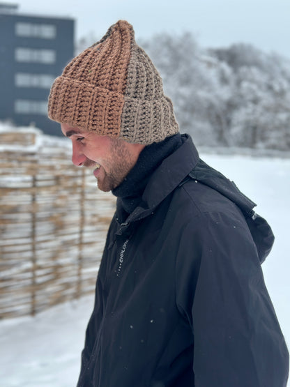 Knitted hat "Nodari"